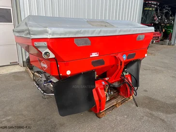 Pulvérisateur et distributeur à engrais KUHN AXIS 401