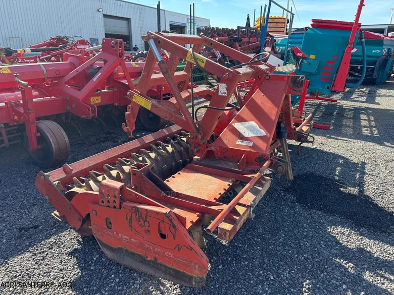 Outil du sol animé KUHN HBR 302