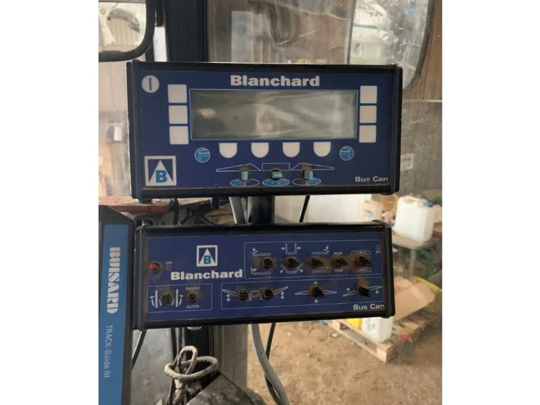 Pulvérisateur et distributeur à engrais BLANCHARD GRAND LARGE