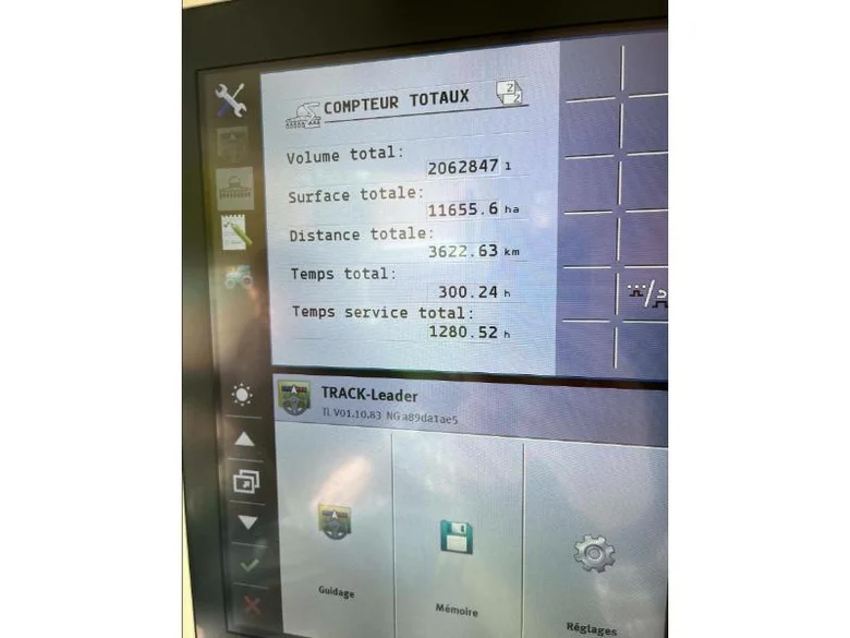 Pulvérisateur et distributeur à engrais TECNOMA TECNIS 4500