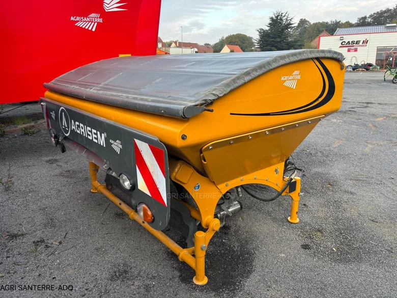 Semoir AGRISEM DSF 1600