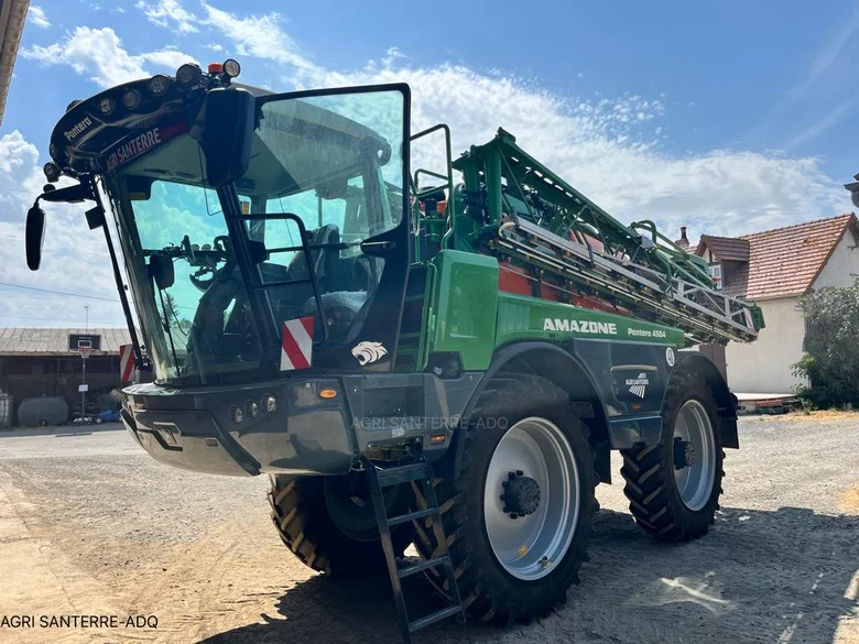 Pulvérisateur et distributeur à engrais AMAZONE PANTERA 4504