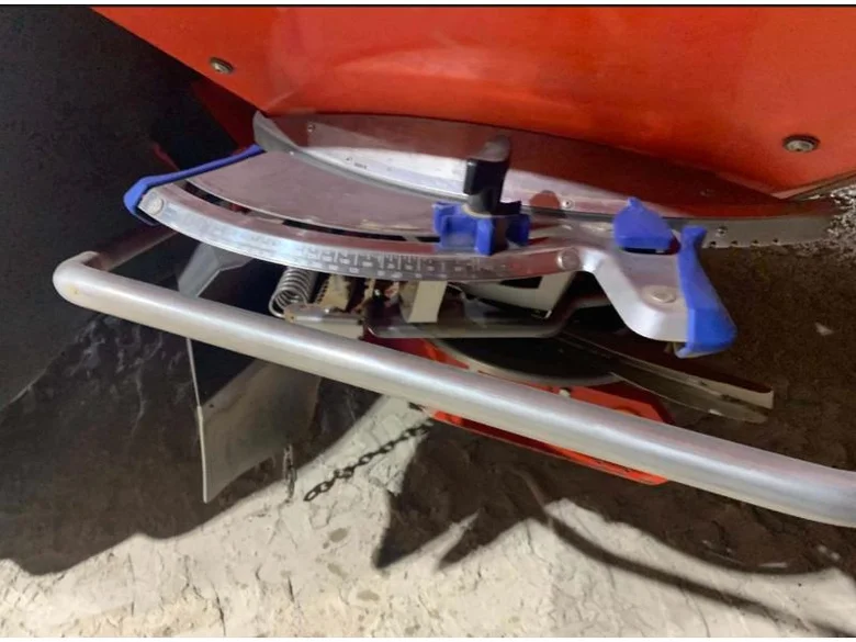 Pulvérisateur et distributeur à engrais KUHN AXIS 401
