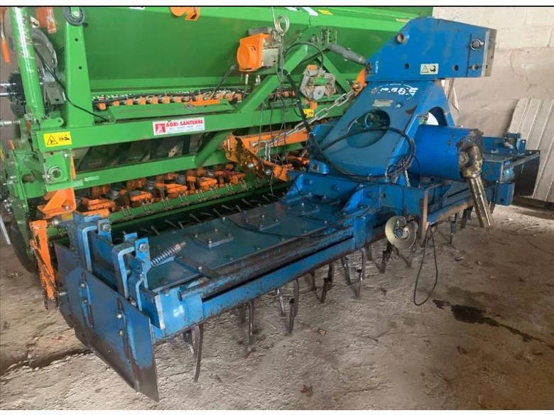 Semoir AMAZONE AD 303