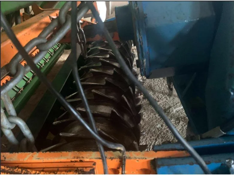 Semoir AMAZONE AD 303